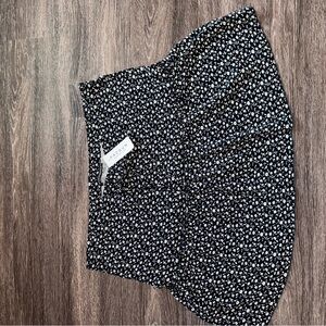 Black and White Brandy Melville Floral Skirt